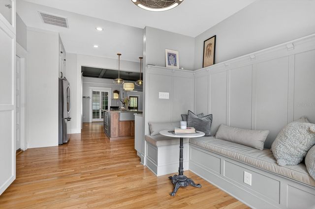 718 S BOULEVARD, Tampa, FL 33606