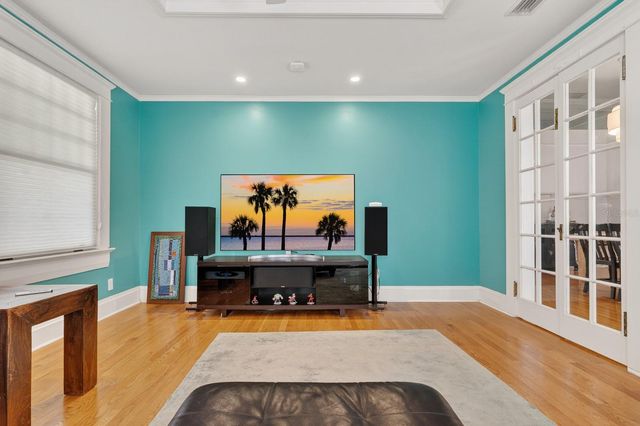 718 S BOULEVARD, Tampa, FL 33606