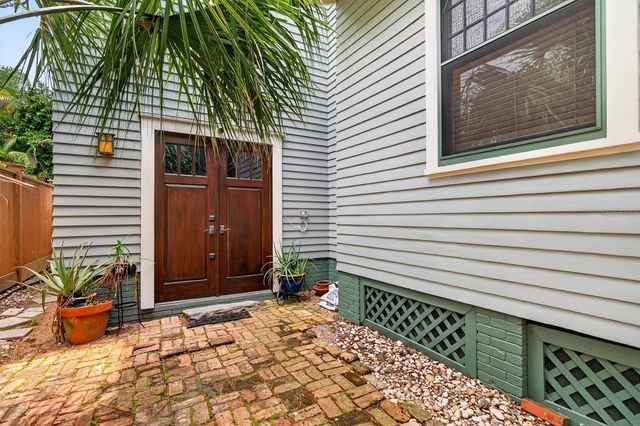 718 S BOULEVARD, Tampa, FL 33606