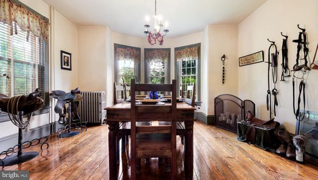 45 E BUTLER AVE, Doylestown, PA 18901