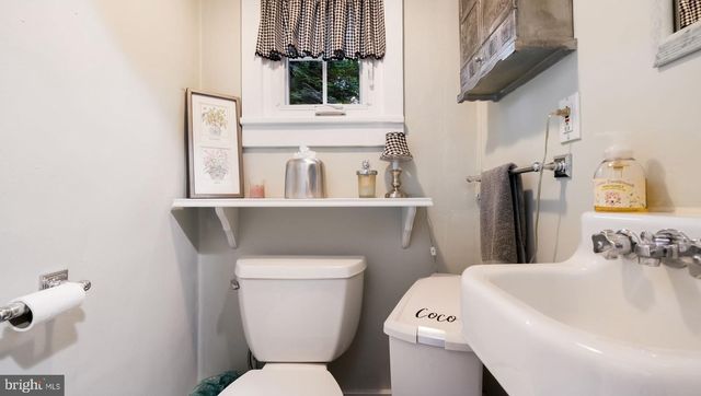 45 E BUTLER AVE, Doylestown, PA 18901