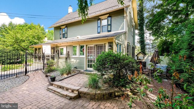 45 E BUTLER AVE, Doylestown, PA 18901