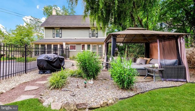 45 E BUTLER AVE, Doylestown, PA 18901
