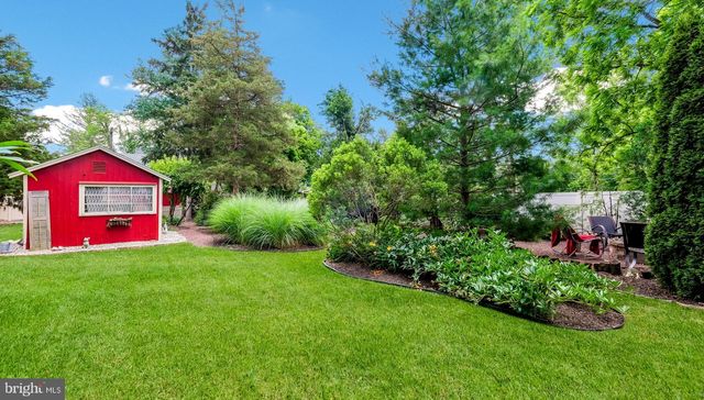 45 E BUTLER AVE, Doylestown, PA 18901