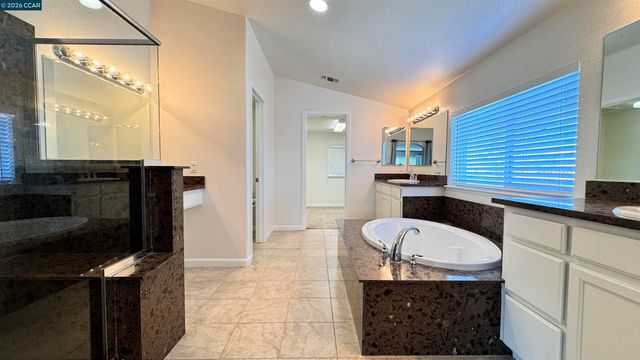 76 Tampico Ct, Bay Point, CA 94565