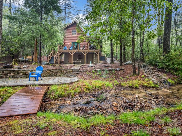 1040 Soquili Drive, Brevard, NC 28712
