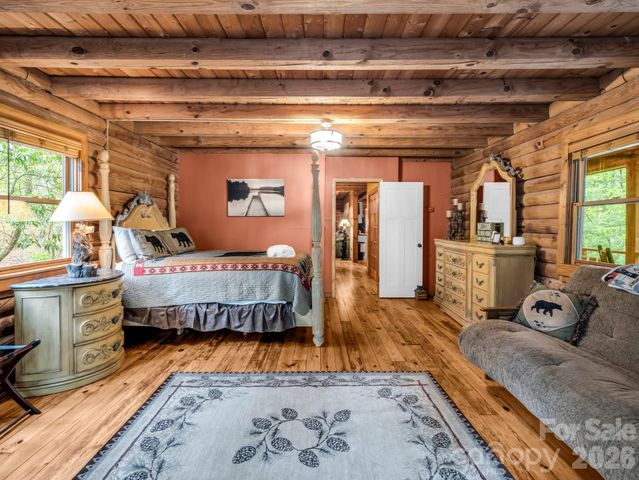 1040 Soquili Drive, Brevard, NC 28712