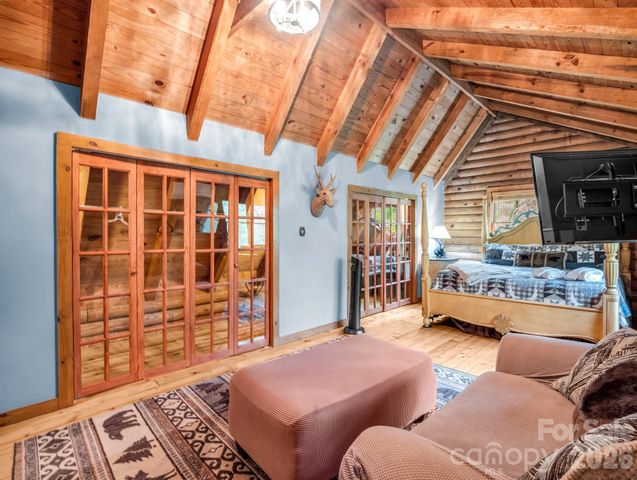 1040 Soquili Drive, Brevard, NC 28712
