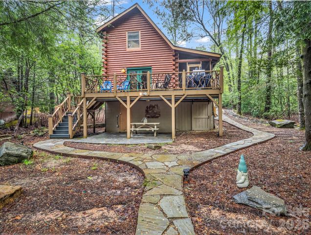 1040 Soquili Drive, Brevard, NC 28712