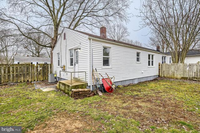 17 ABERDEEN AVE, Aberdeen, MD 21001