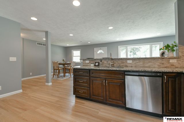 4500 Pioneers Boulevard, Lincoln, NE 68506