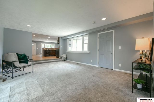 4500 Pioneers Boulevard, Lincoln, NE 68506
