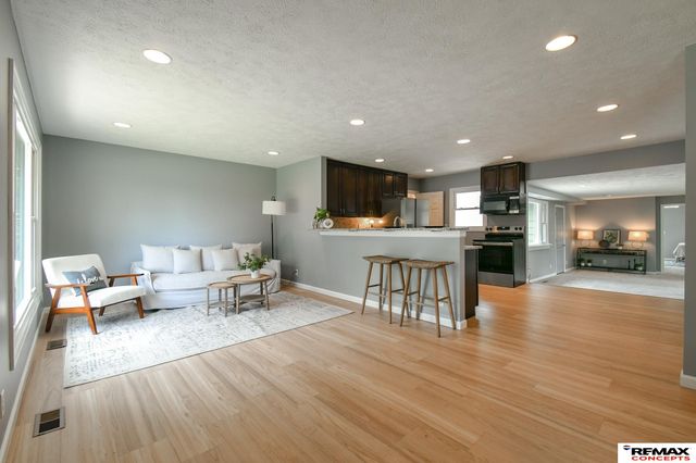 4500 Pioneers Boulevard, Lincoln, NE 68506