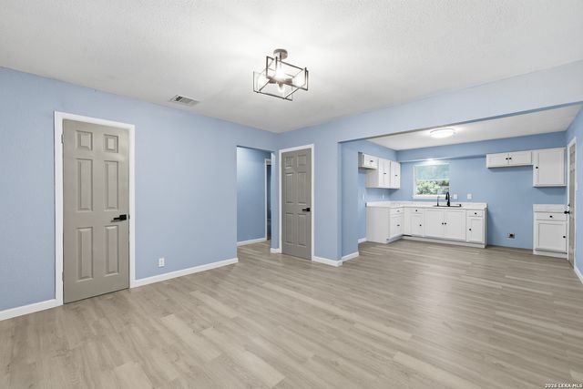 7126 Westbriar, San Antonio, TX 78227