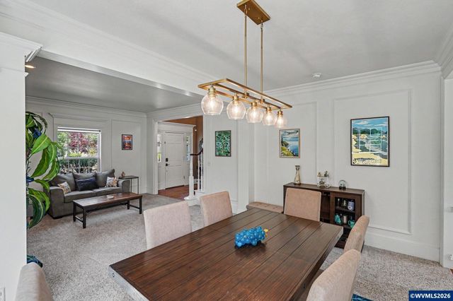 5490 Woodmill Dr SE, Salem, OR 97306