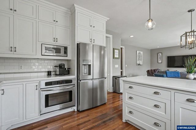 5490 Woodmill Dr SE, Salem, OR 97306