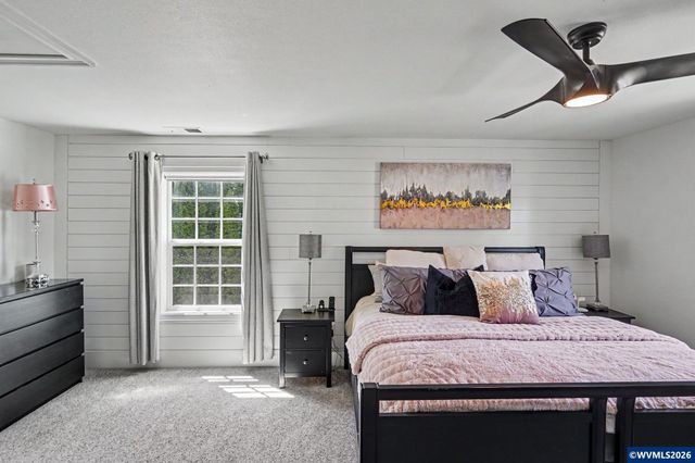 5490 Woodmill Dr SE, Salem, OR 97306