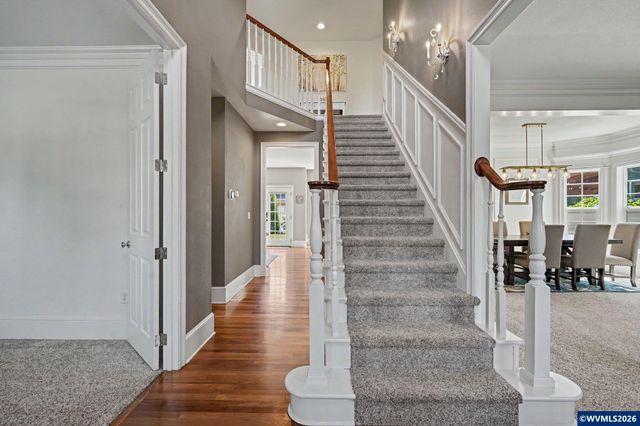5490 Woodmill Dr SE, Salem, OR 97306