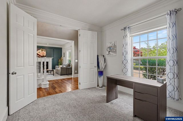 5490 Woodmill Dr SE, Salem, OR 97306