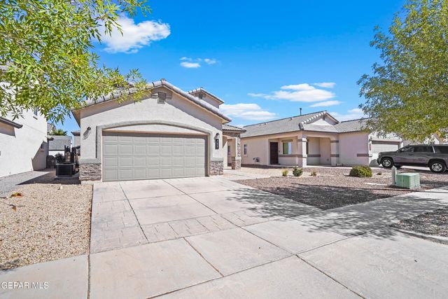 792 Lincolnshire Street, El Paso, TX 79928