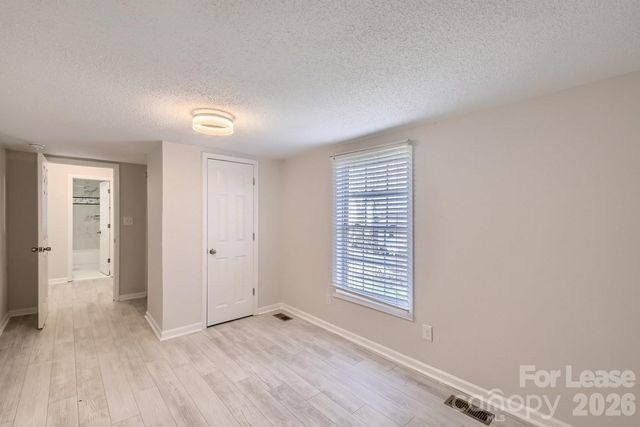 106 S Dalton Street, Gastonia, NC 28052