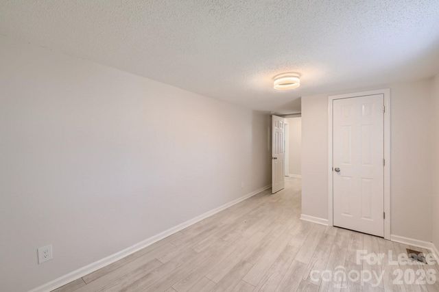 106 S Dalton Street, Gastonia, NC 28052