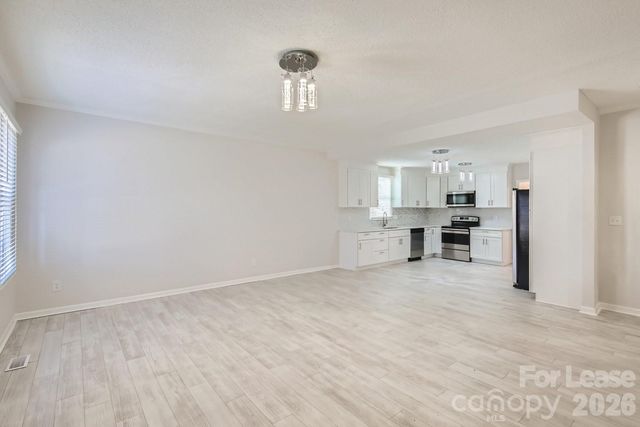 106 S Dalton Street, Gastonia, NC 28052