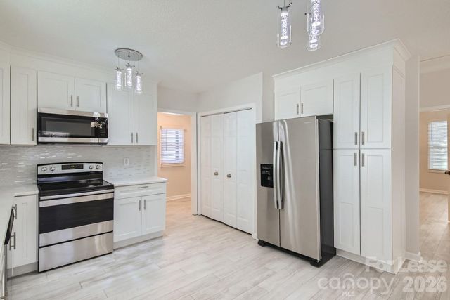 106 S Dalton Street, Gastonia, NC 28052
