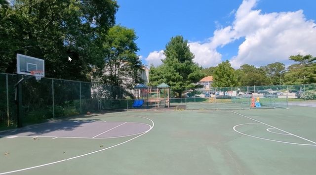 809 Franklin Crossing Rd 809, Franklin, MA 02038