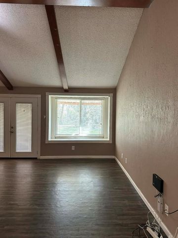 6718 Live Oak Drive, Rosharon, TX 77583