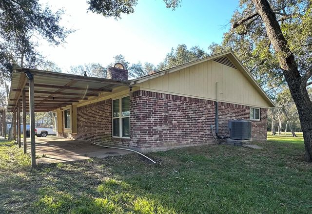 6718 Live Oak Drive, Rosharon, TX 77583