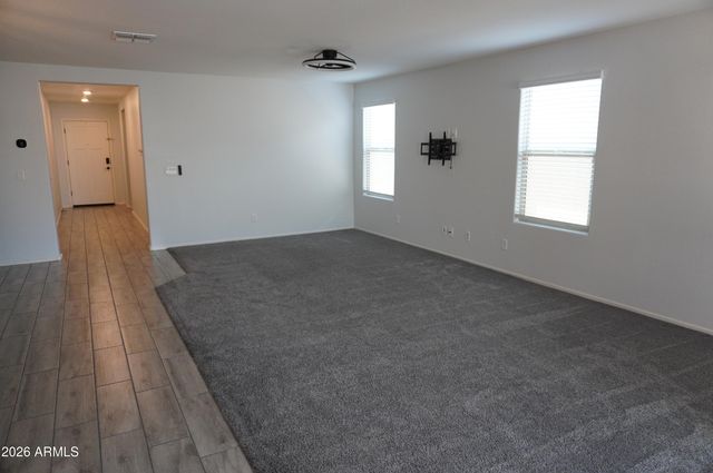 654 E BUCKINGHAM Avenue, Gilbert, AZ 85297