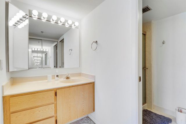 401 S Seas Drive 203, Jupiter, FL 33477
