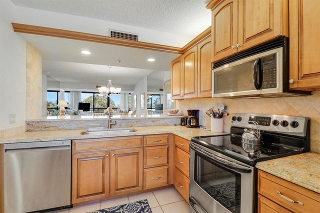 401 S Seas Drive 203, Jupiter, FL 33477