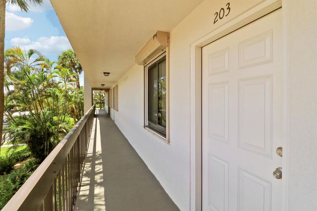 401 S Seas Drive 203, Jupiter, FL 33477