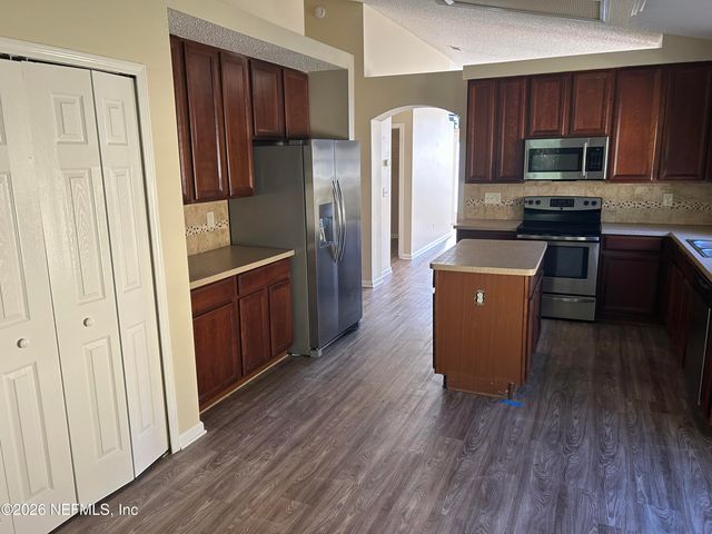 1425 LAUREL OAK Drive, Fleming Island, FL 32003