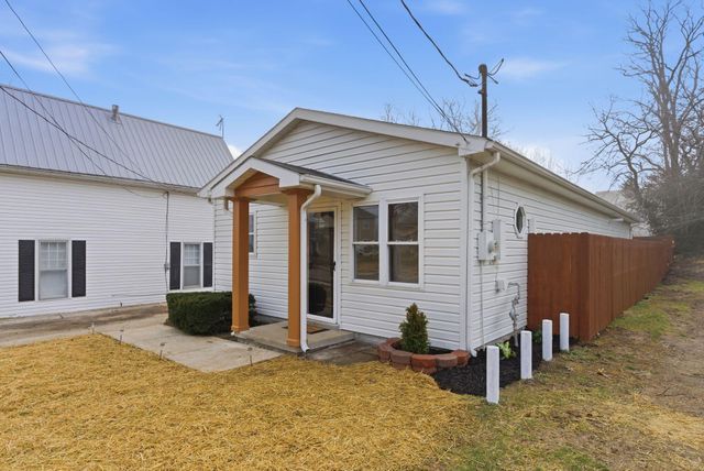 209 S Lexington Avenue, Wilmore, KY 40390