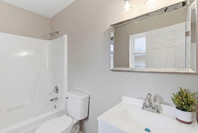 209 S Lexington Avenue, Wilmore, KY 40390