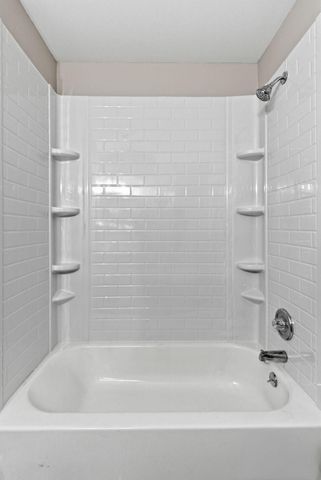 209 S Lexington Avenue, Wilmore, KY 40390