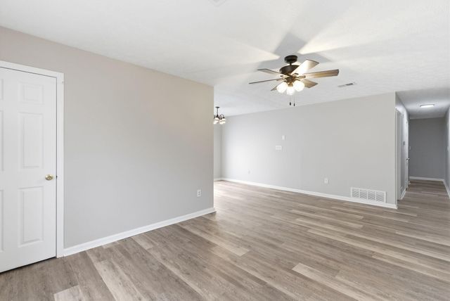 209 S Lexington Avenue, Wilmore, KY 40390