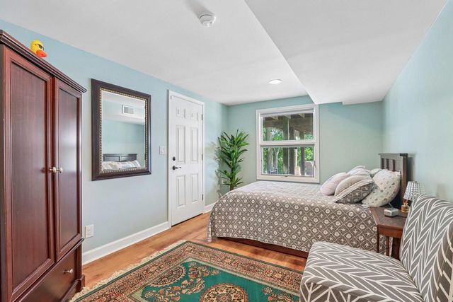131 Riverside DRIVE, Waterford, WI 53185