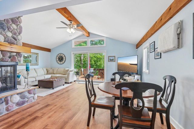 131 Riverside DRIVE, Waterford, WI 53185