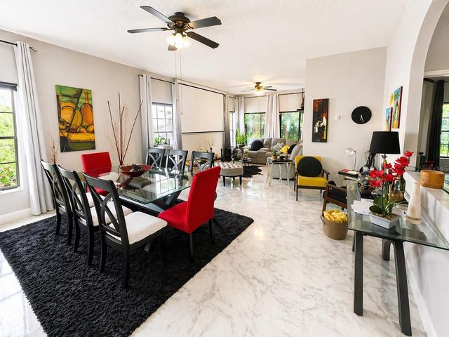 11529 PUMPKIN SEED COURT, Orlando, FL 32821