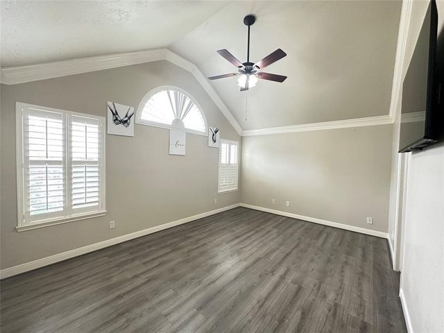 1526 Waterside Village Drive, Richmond, TX 77407