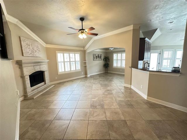 1526 Waterside Village Drive, Richmond, TX 77407