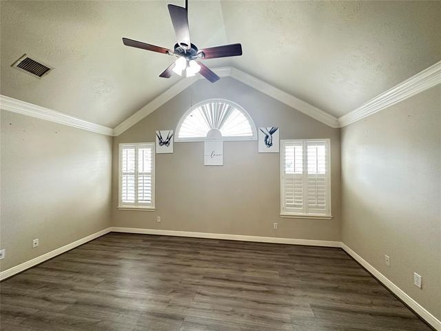 1526 Waterside Village Drive, Richmond, TX 77407