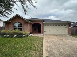 1526 Waterside Village Drive, Richmond, TX 77407