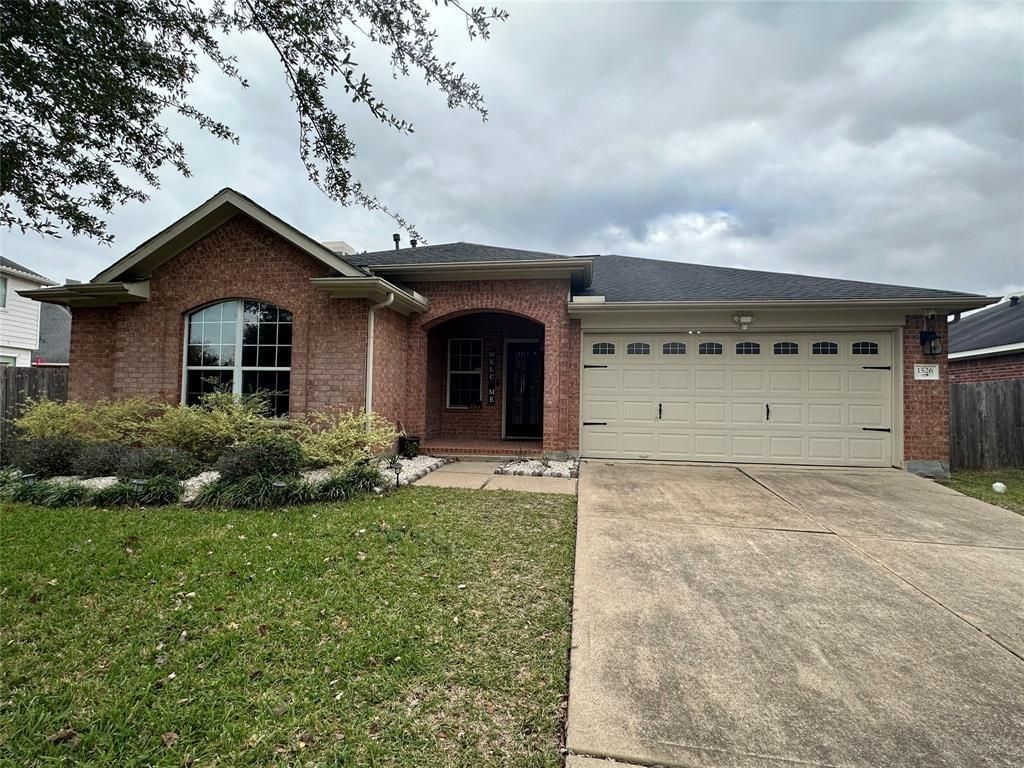 1526 Waterside Village Drive, Richmond, TX 77407