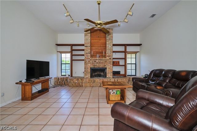 16560 Marc Allen DR, North Fort Myers, FL 33917