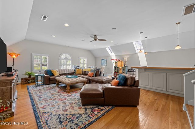 216 Drake Landing, New Bern, NC 28560